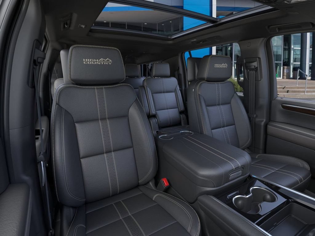 2026 Chevrolet Suburban High Country - Photo 17
