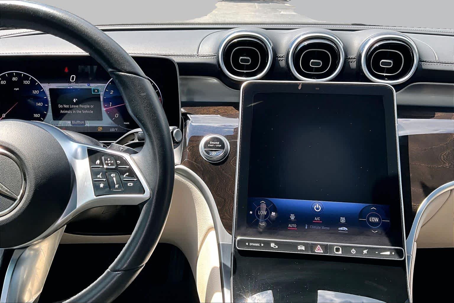 2024 Mercedes-Benz GLC 5