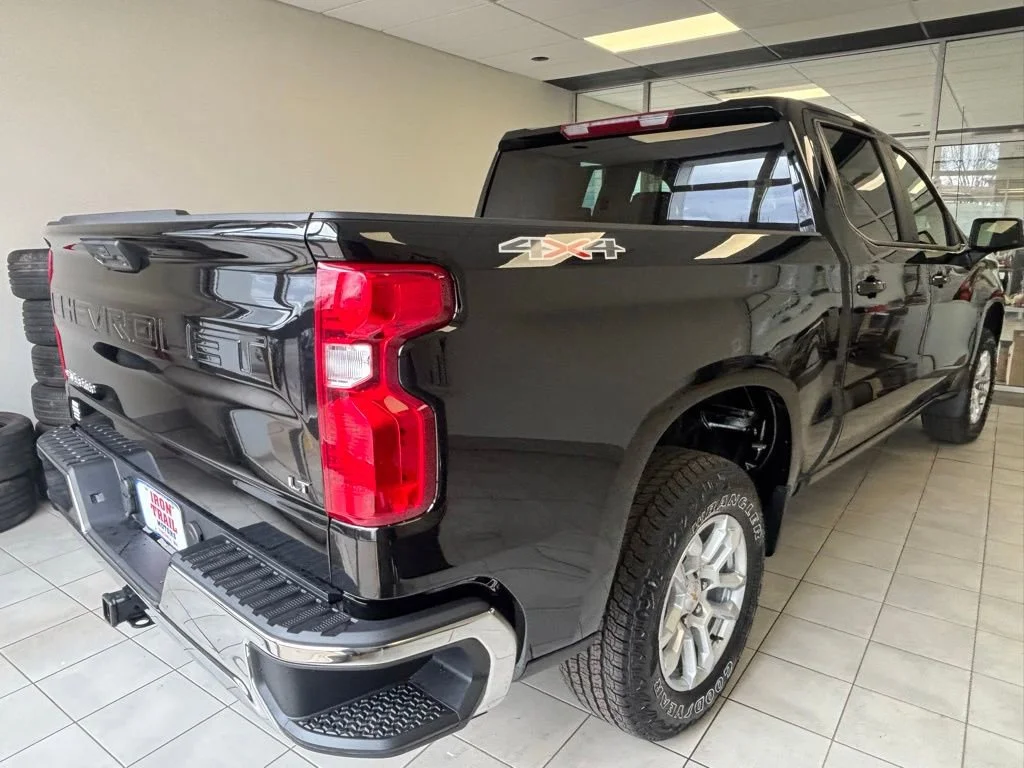 2026 Chevrolet Silverado 1500 LT - Photo 27