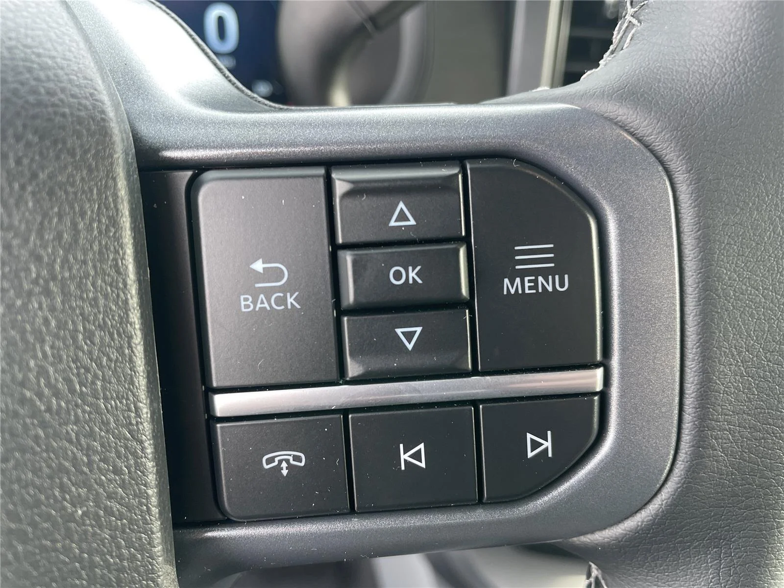 New 2026 Agate Black Metallic Ford XLT image 18