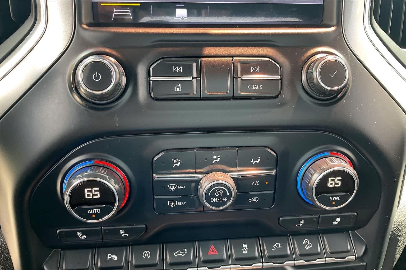 Used 2019 Shadow Gray Metallic Chevrolet RST image 33