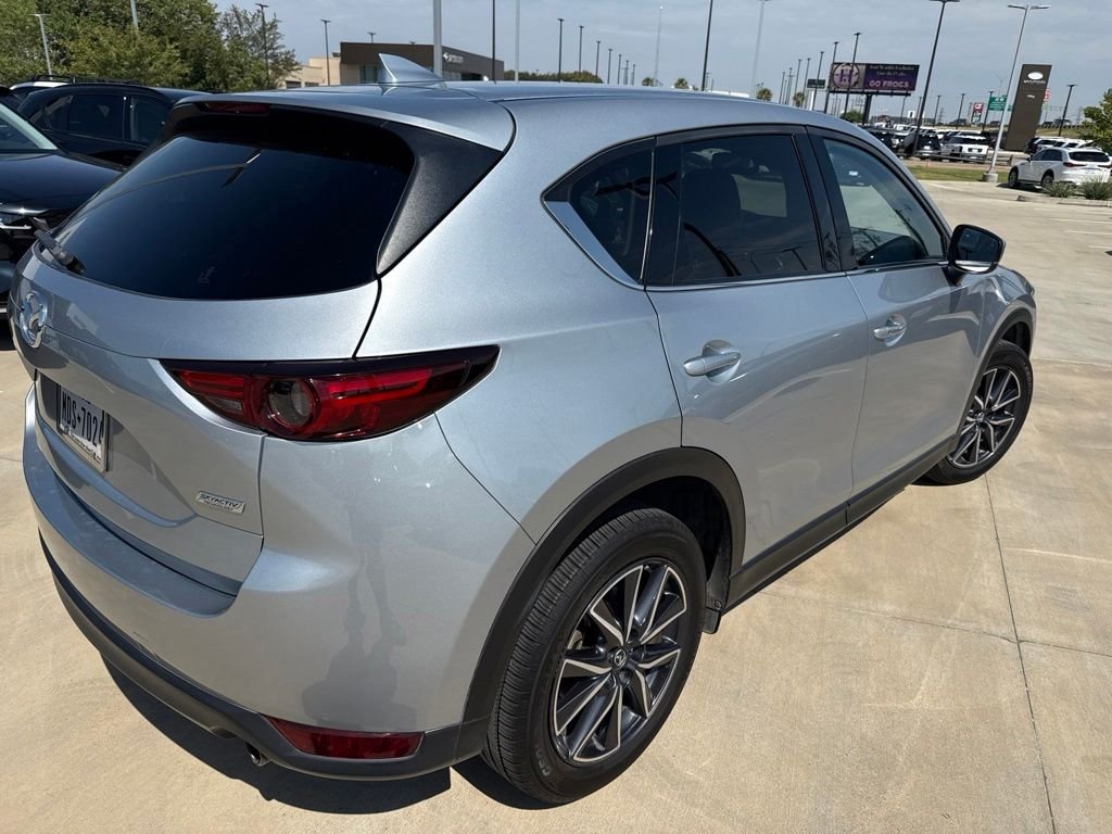 Used 2018 Silver Mazda Grand Touring image 5