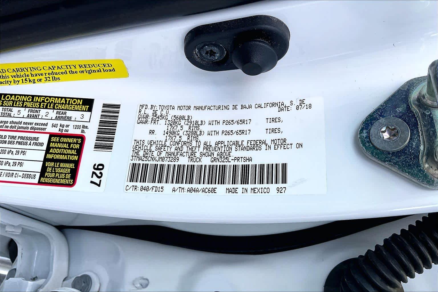 Used 2018  Toyota SR5 image 32