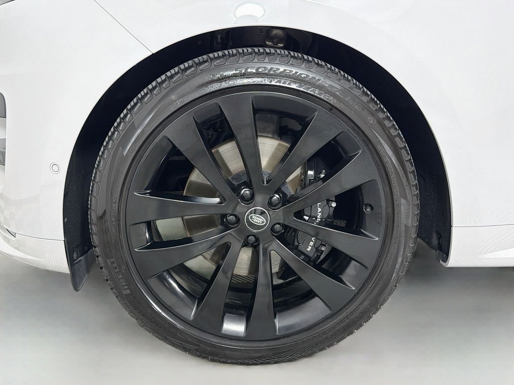 Certified Used 2024 Gray Land Rover Dynamic SE image 34