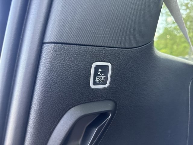 New 2026 White Jeep Limited Reserve image 21