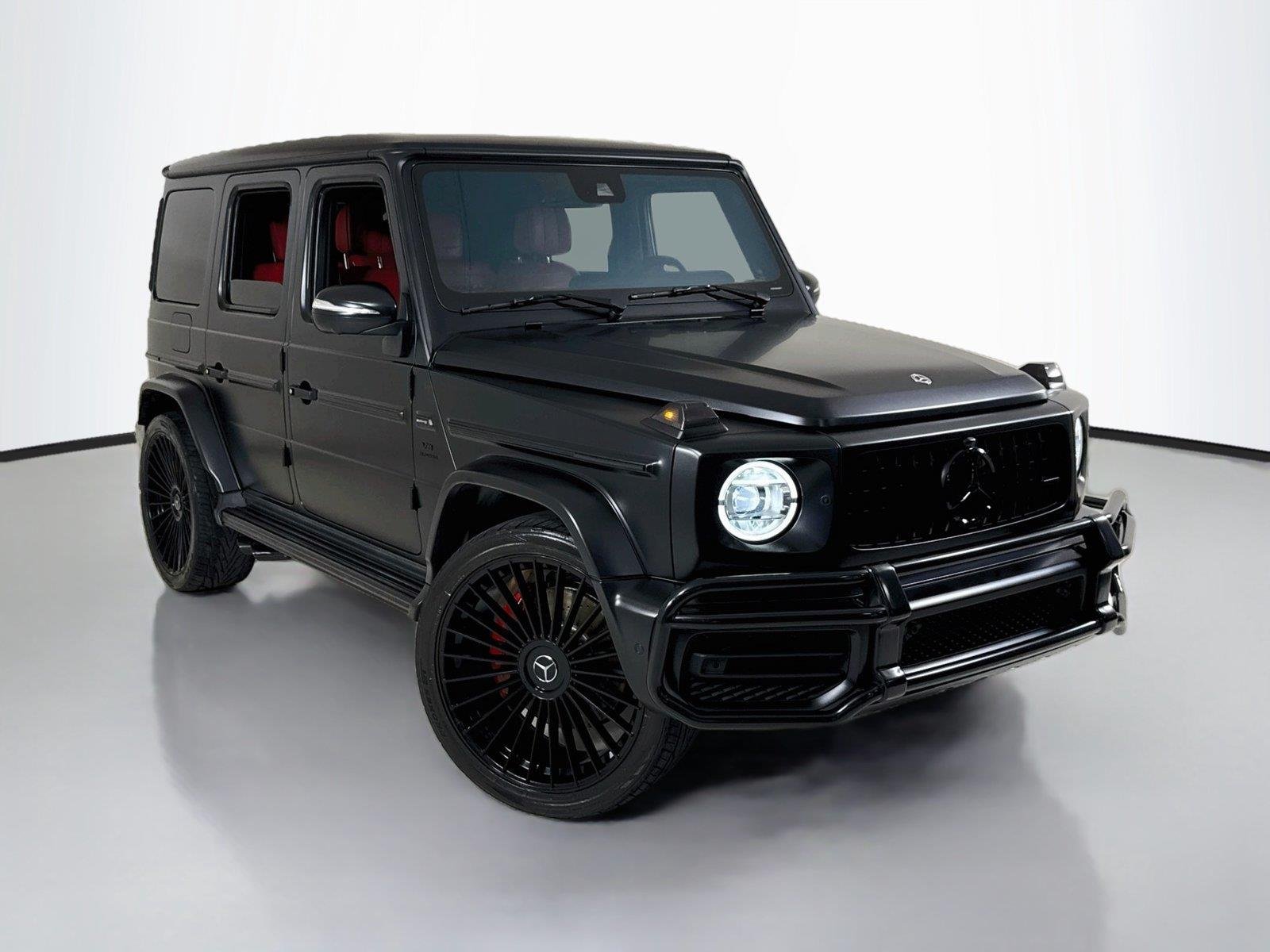 Used 2024 Obsidian Black Mercedes-Benz AMG® G 63 | Exclusive Int Pkg | Carbon Fiber Trim image 41