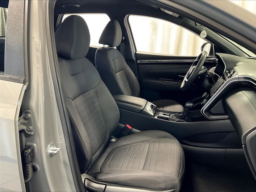 Used 2022 Gray Hyundai SEL image 11