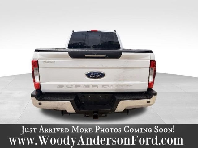Used 2018 Oxford White Ford Lariat image 5