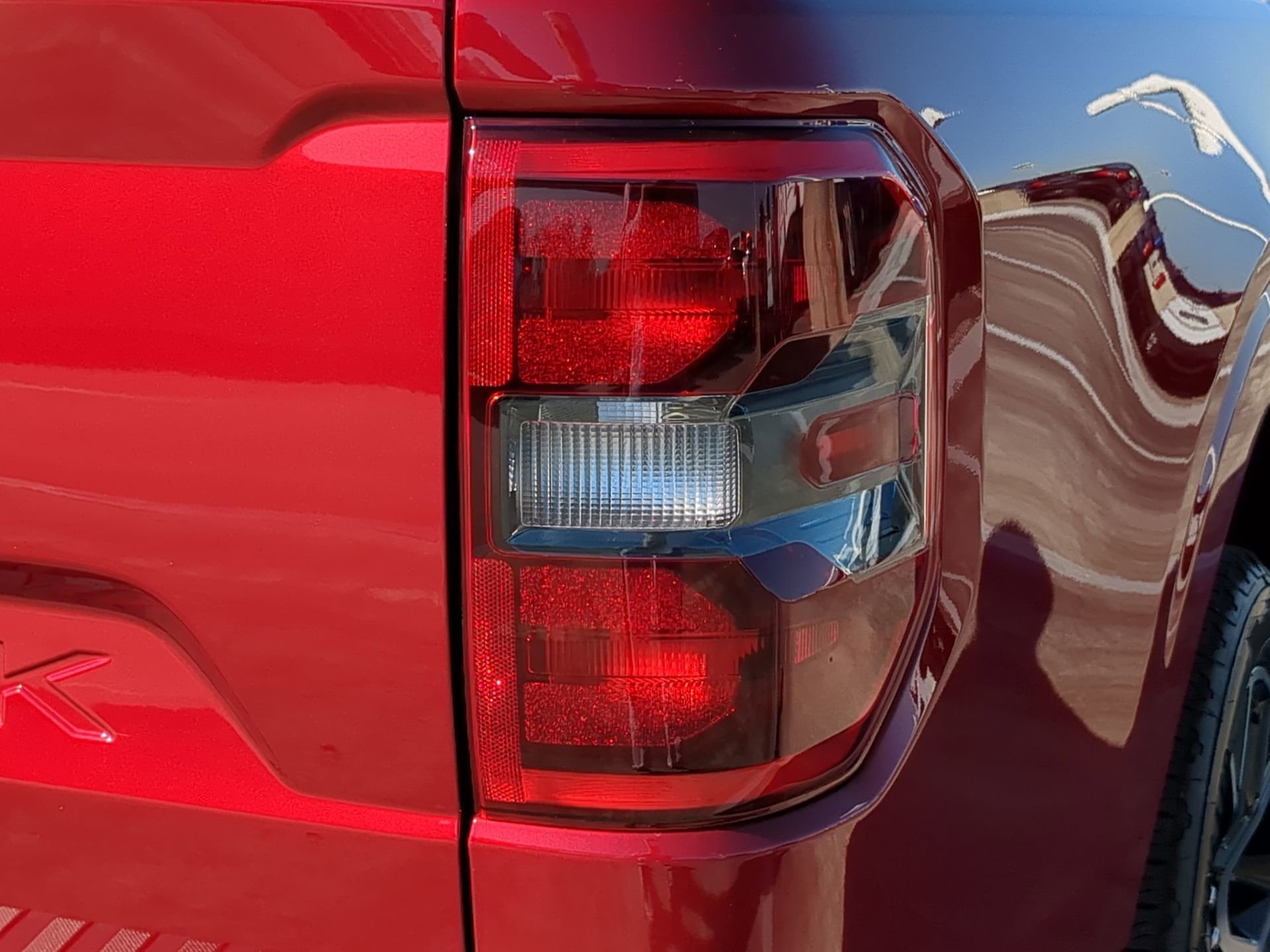 New 2026 Ruby Red Metallic Tinted Clearcoat Ford Lariat® image 35