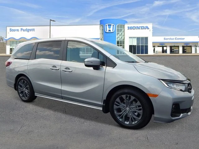 New 2026 Solar Silver Metallic Honda Touring image 8