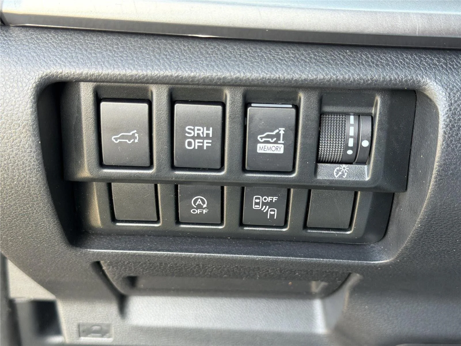 Used 2022  SUBARU 2.5IPREM image 23