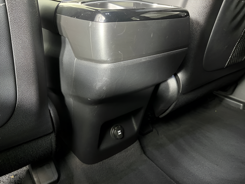 2024 Kia Telluride S - Photo 27