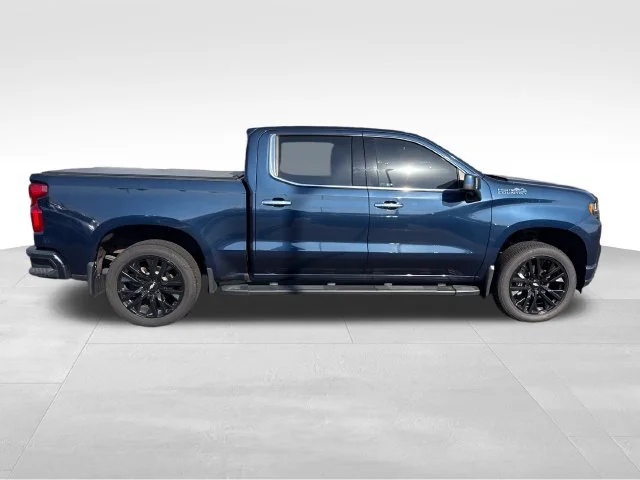 Used 2020 NORTHSKY BLUE METALLIC Chevrolet High Country image 7