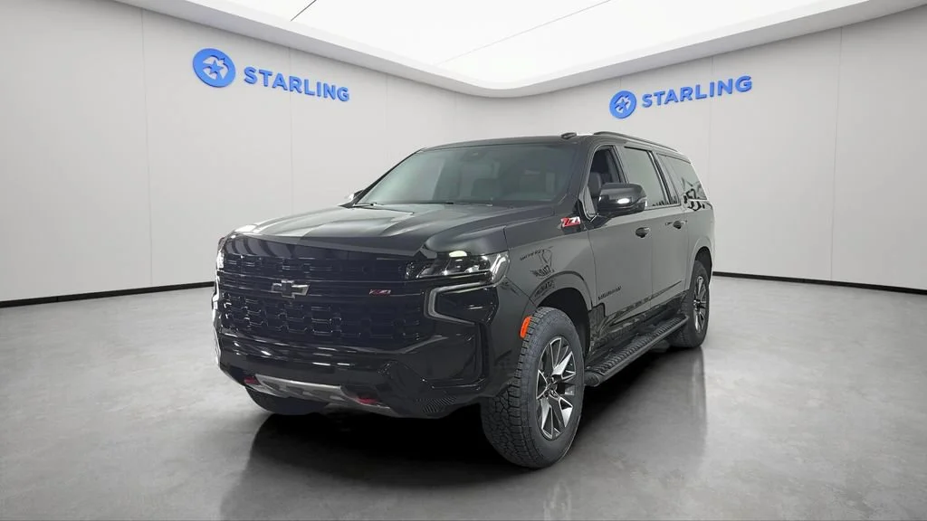 Used 2023 Black Chevrolet Z71 image 2