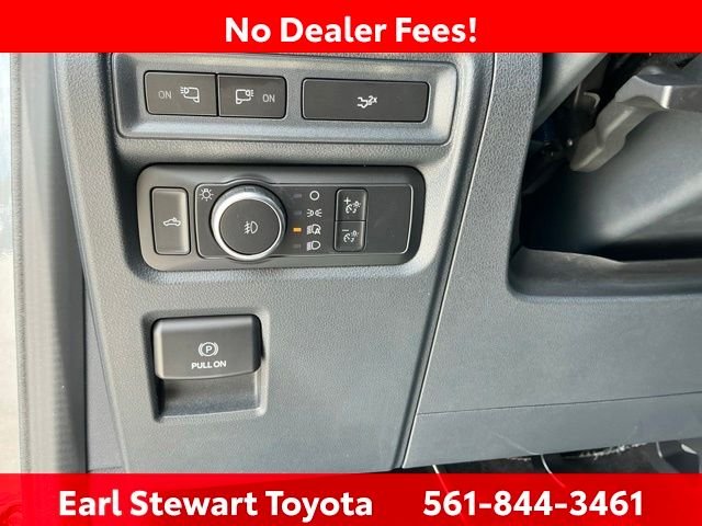 Used 2022 Gray Ford XLT image 23