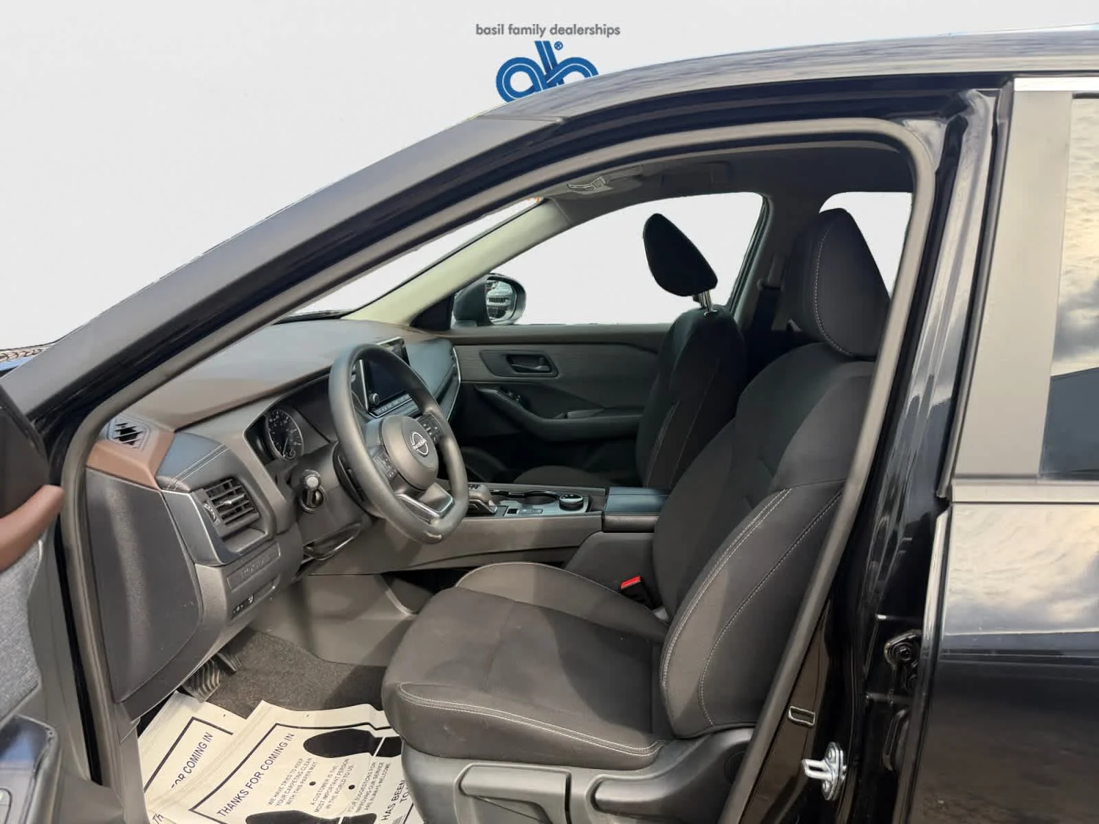 Used 2023 Super Black Nissan S image 12
