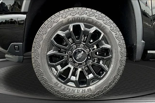 2026 Chevrolet Silverado 2500 HD High Country - Photo 13