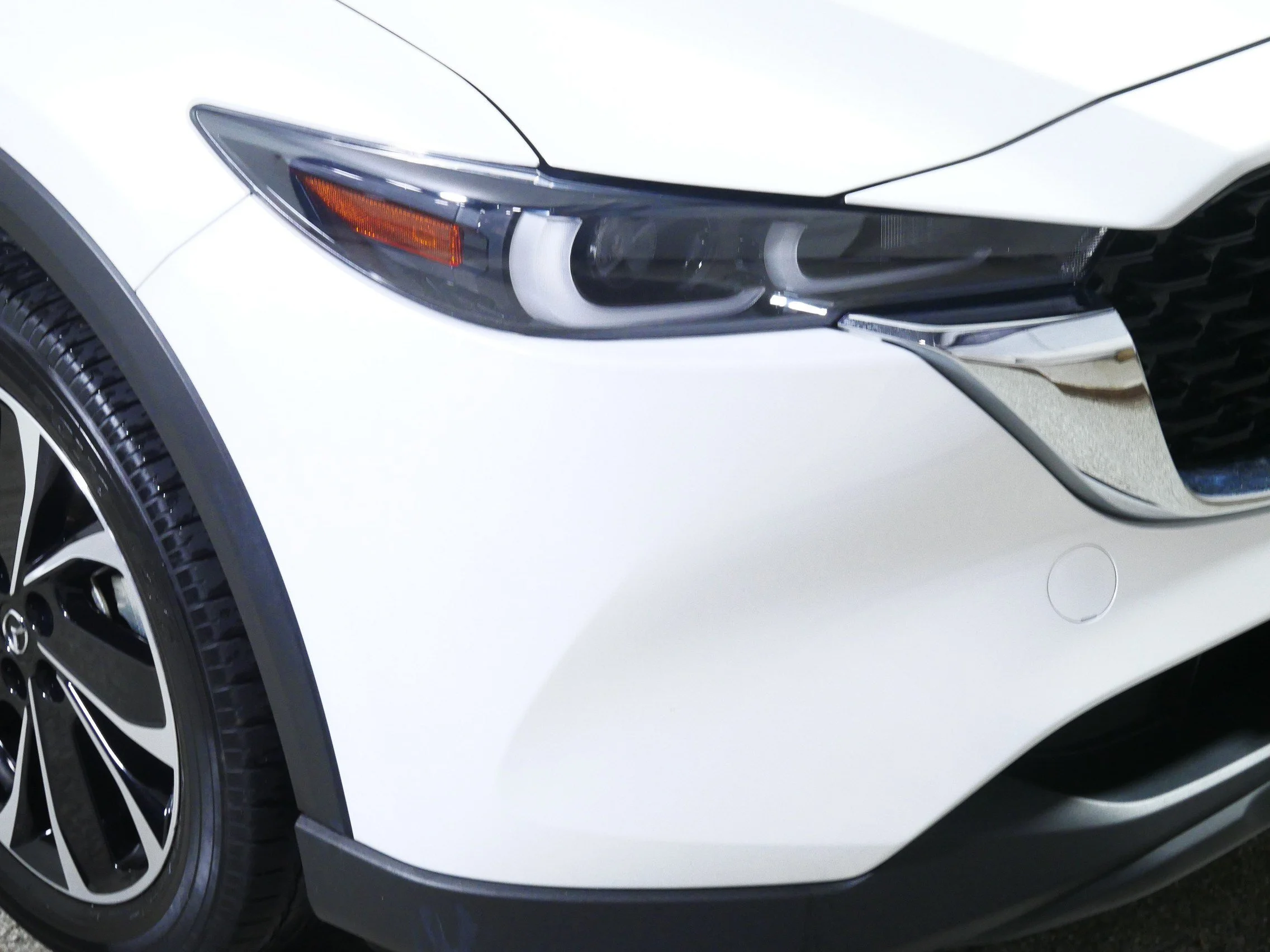 Used 2023 Rhodium White Metallic Mazda 2.5 S Premium Package image 16