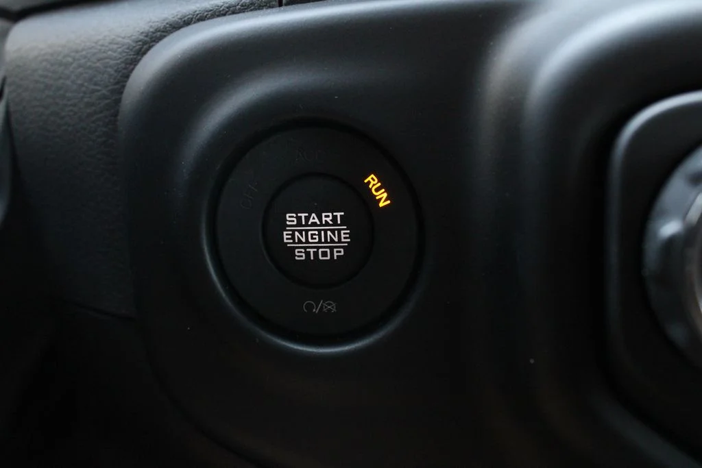 Used 2023  Jeep Rubicon 392 image 14