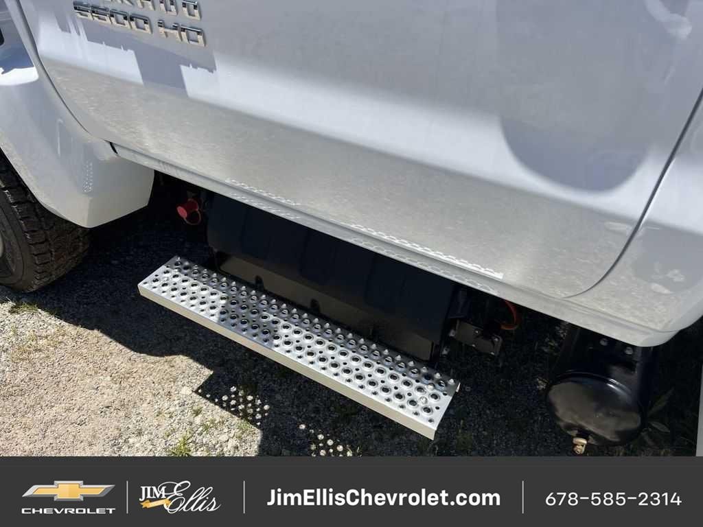 New 2023 Summit White Chevrolet Work Truck image 10
