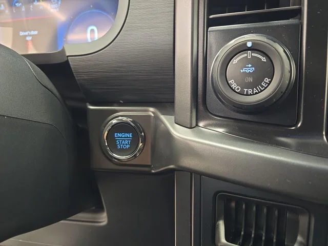 New 2026 Oxford White Ford Tremor® image 34
