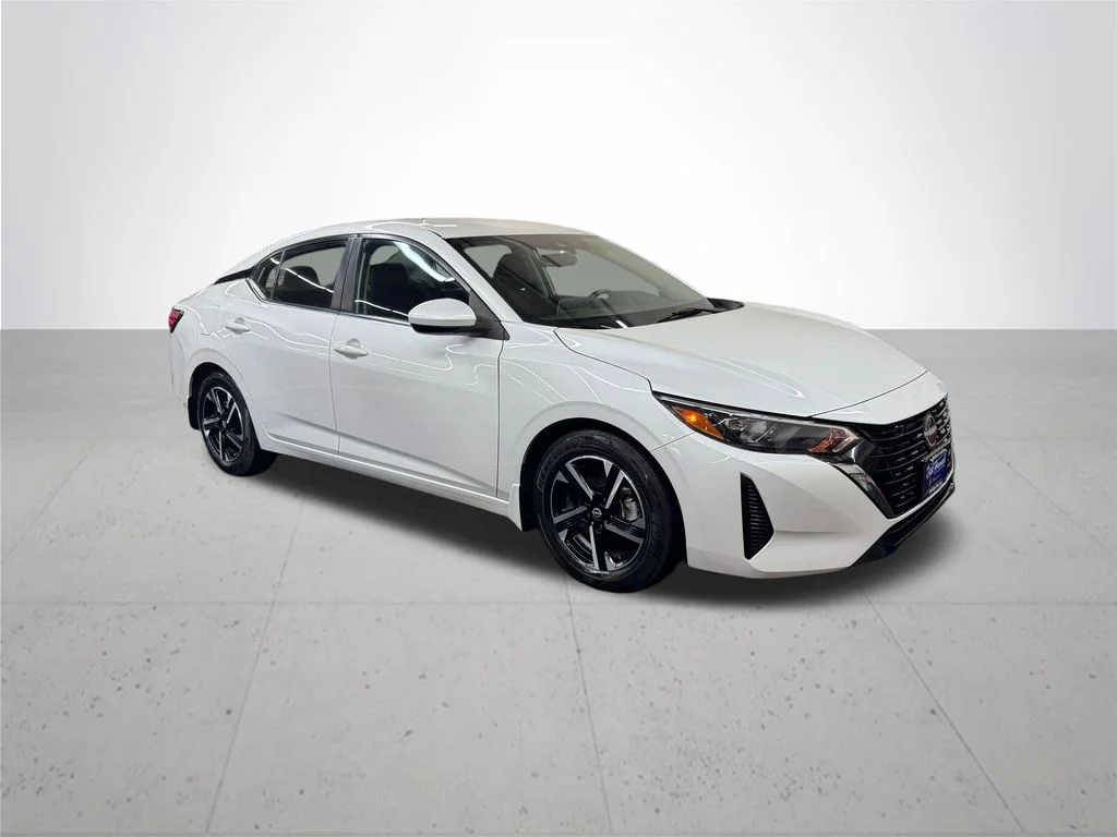 Used 2024 White Nissan SV image 9