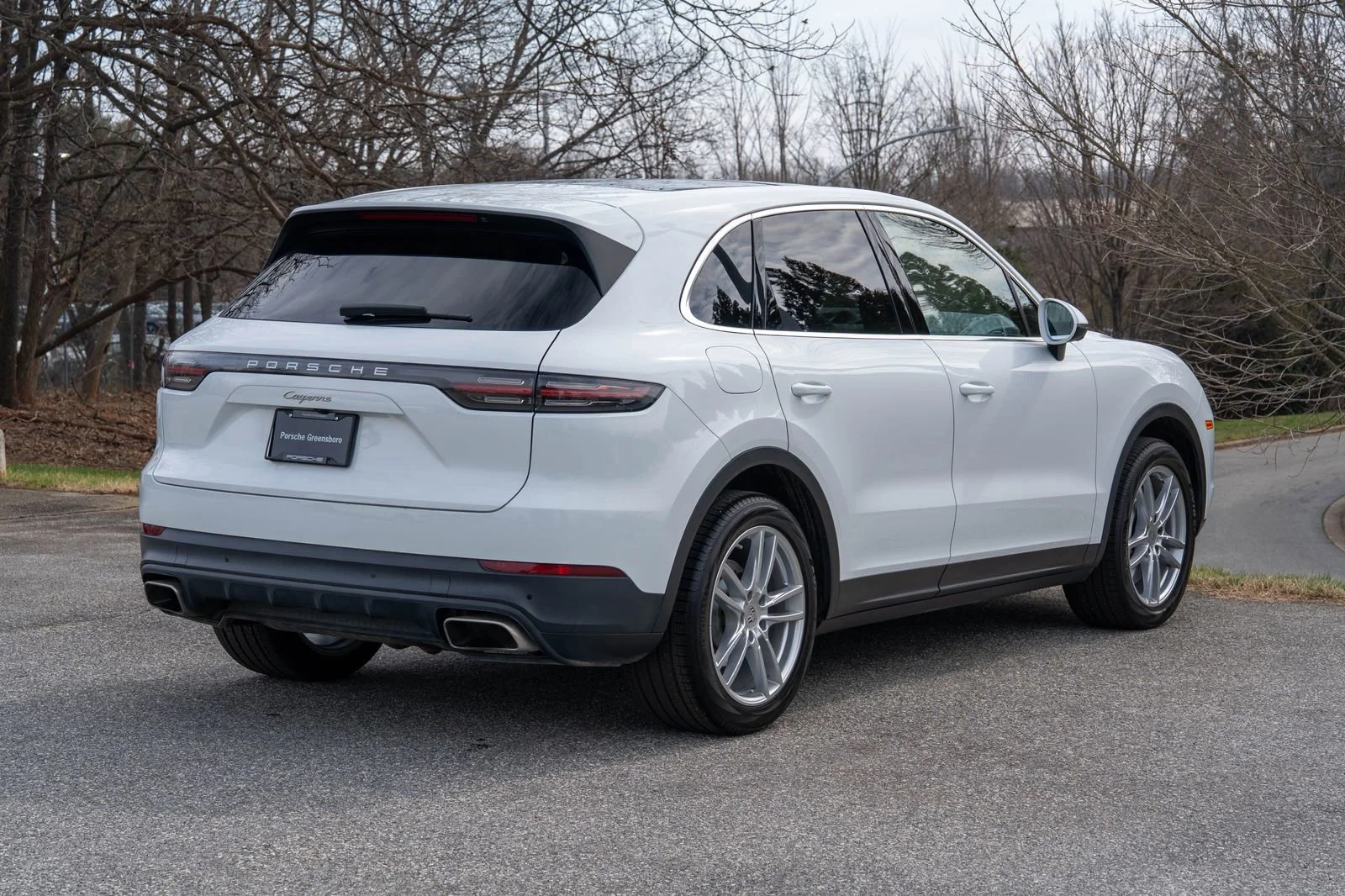 Used 2023 White Porsche Base image 7