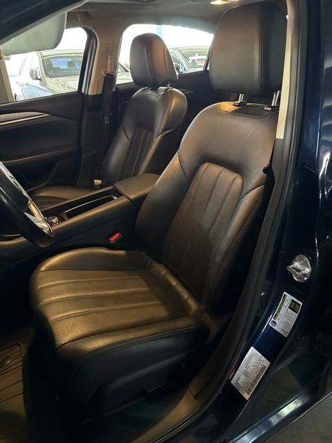 Used 2020 Blue Mazda Touring image 5