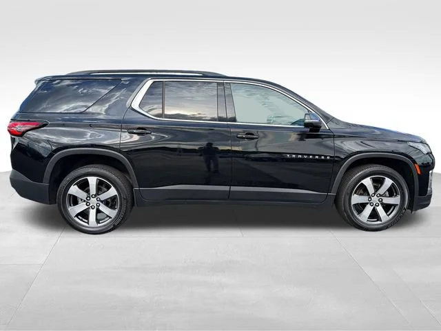 Used 2023 Mosaic Black Metallic Chevrolet LT Leather image 8