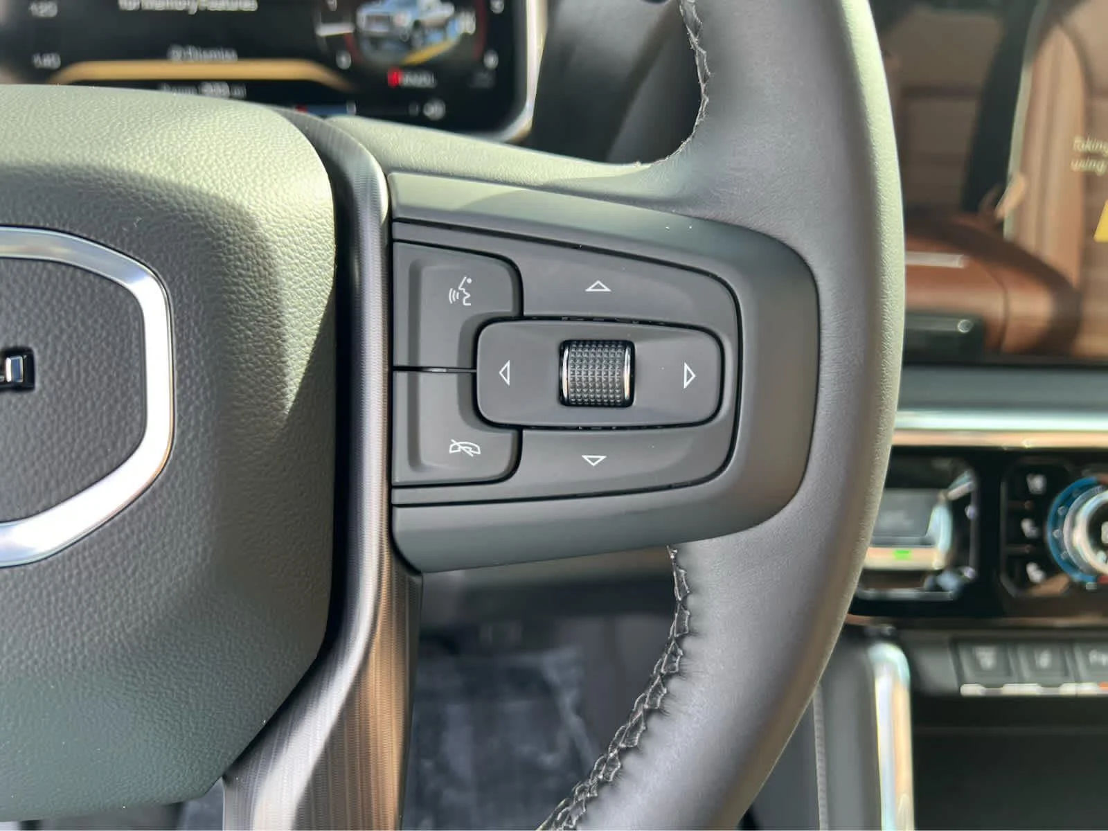 2026 GMC Sierra 3500HD Denali Ultimate - Photo 20