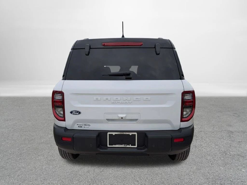 New 2026 Oxford White Ford Outer Banks® image 4