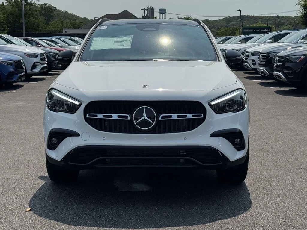 New 2026 White Mercedes-Benz GLA 250 image 6