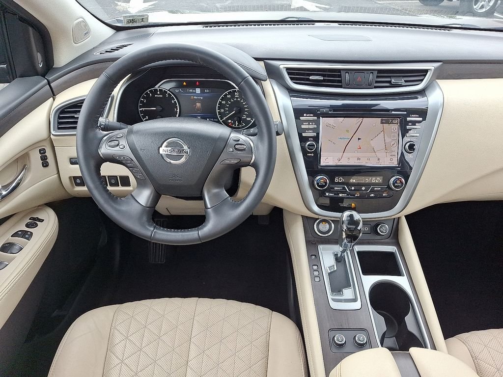 Used 2021 Brown Nissan Platinum image 12