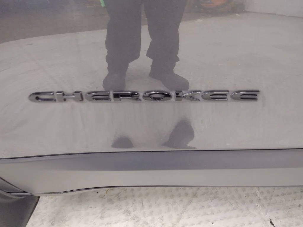 Used 2017 Gray Jeep Sport image 5