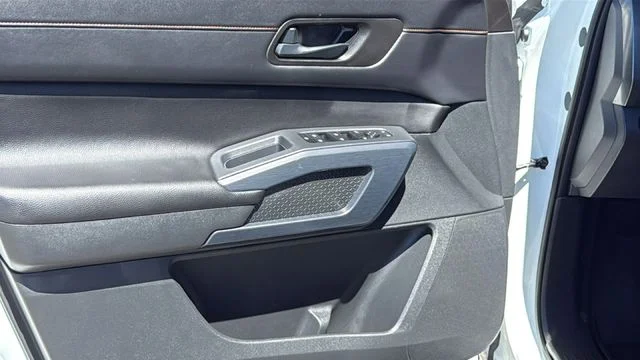 2024 Nissan Pathfinder Rock Creek - Photo 23