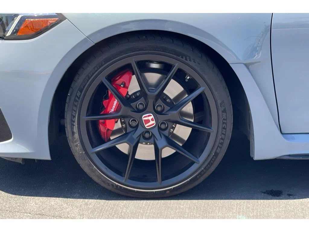 Used 2024 Sonic Gray Pearl Honda Base image 10