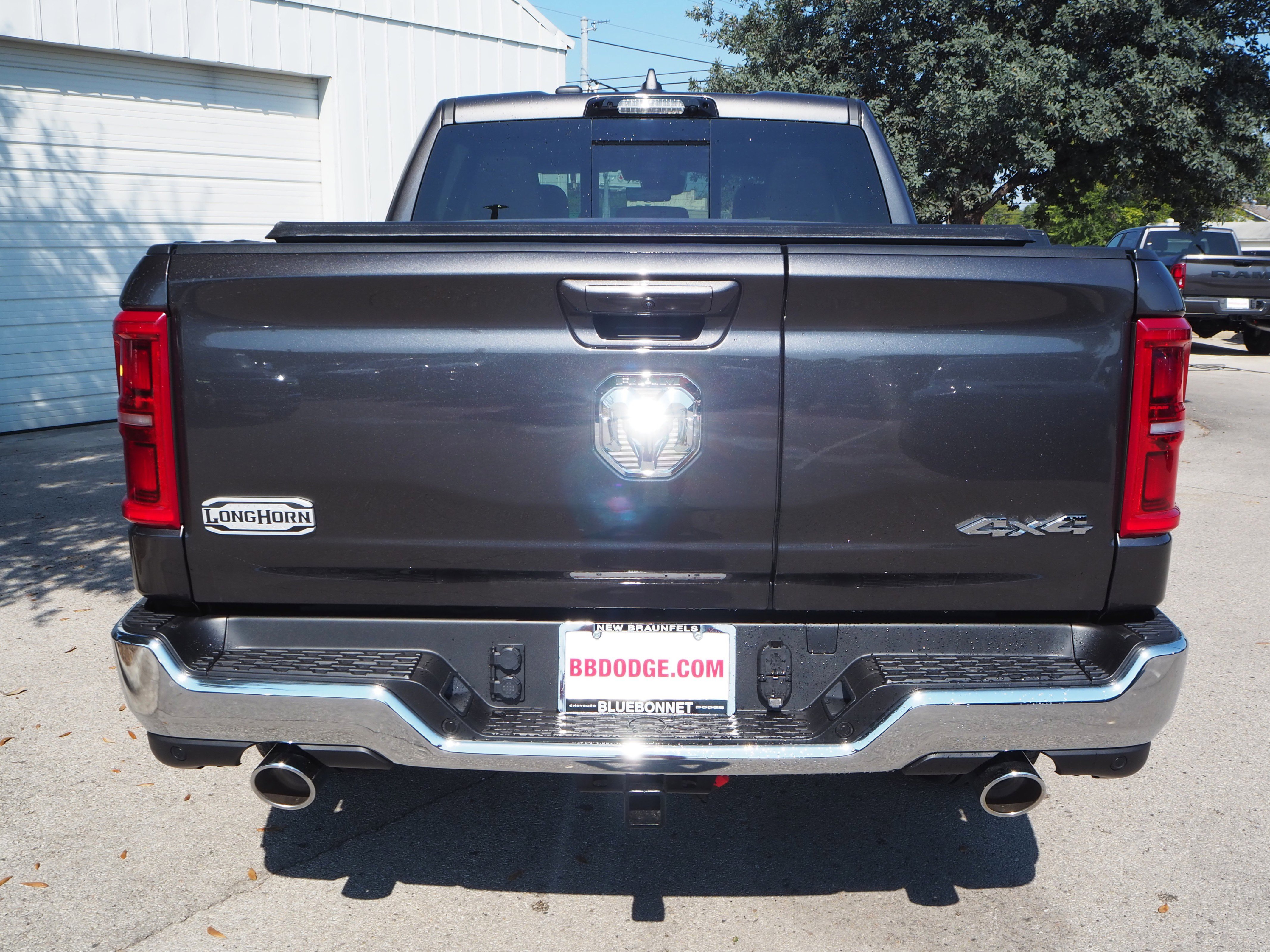 New 2026 Granite Crystal Metallic Clearcoat Ram Longhorn image 7