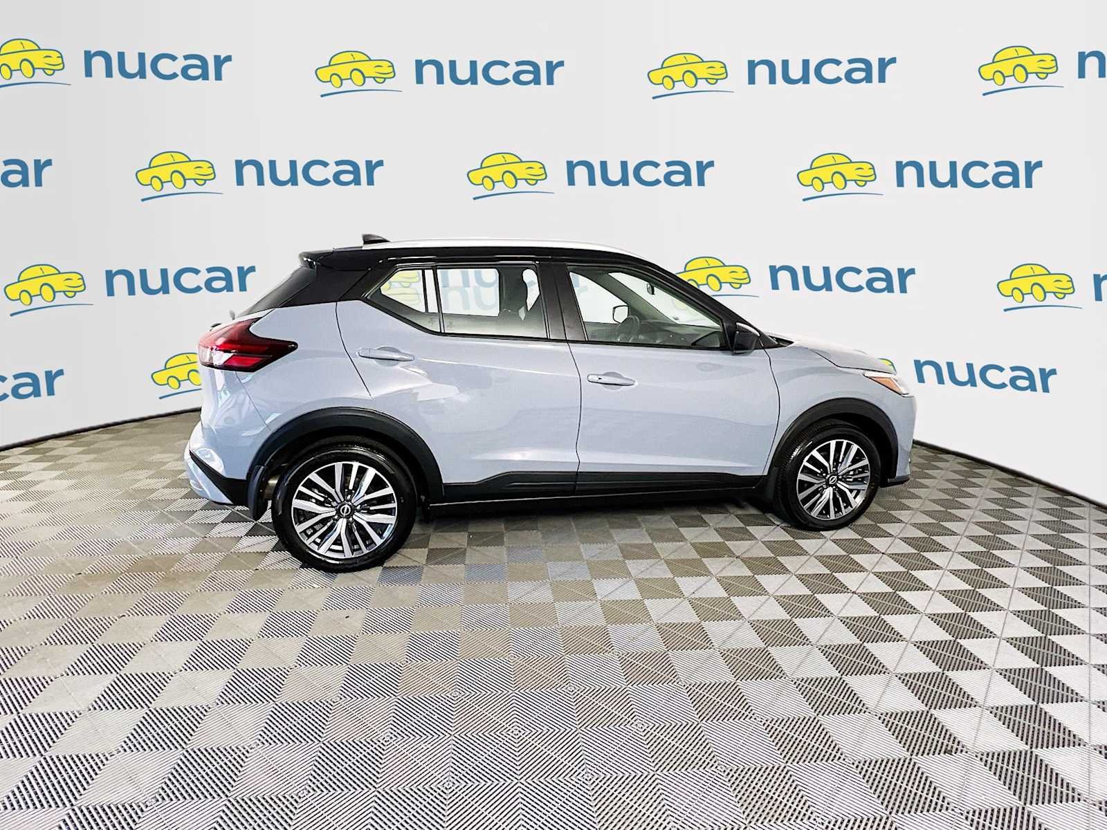 Used 2024 Gray/Super Black Nissan SV image 8