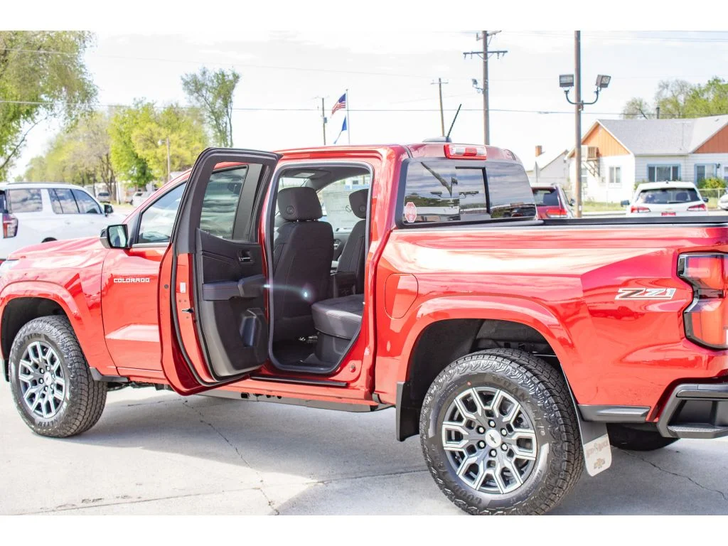 New 2026 RADIANT RED TINTCOAT Chevrolet 4WD Z71 image 13