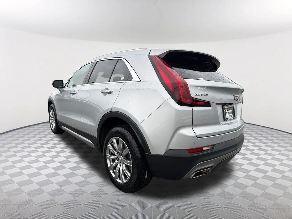 Used 2022 Silver Cadillac Premium Luxury image 7