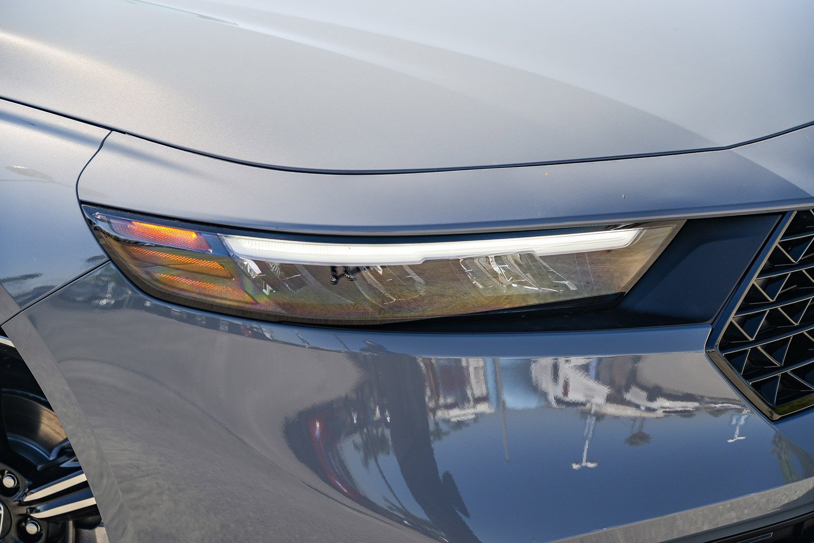 New 2026 Urban Gray Pearl Honda SE image 2