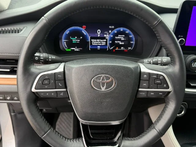 Certified Used 2024 CELESTIAL SILVER Toyota Limited image 15