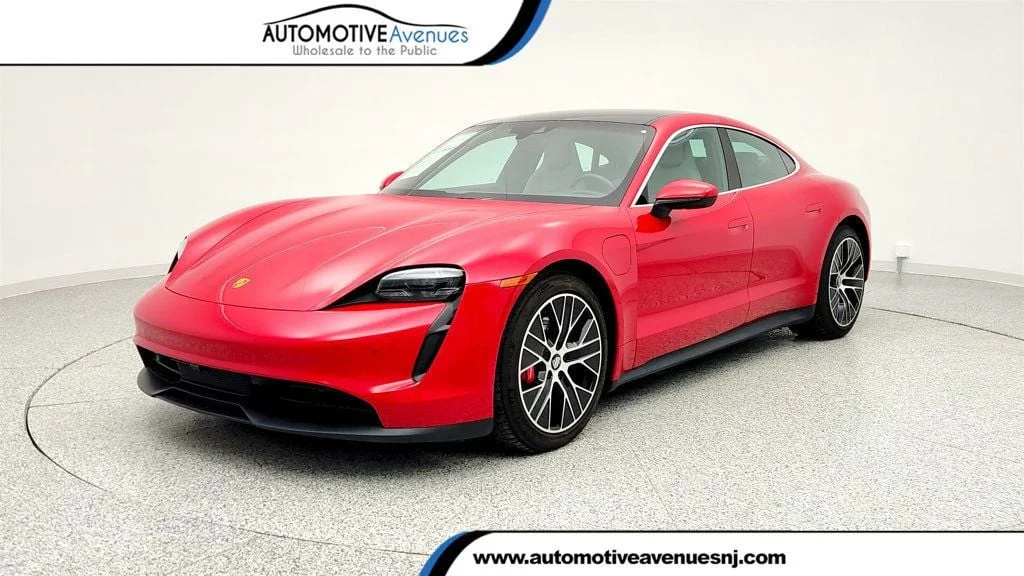 2024 Porsche Taycan 4S's photo