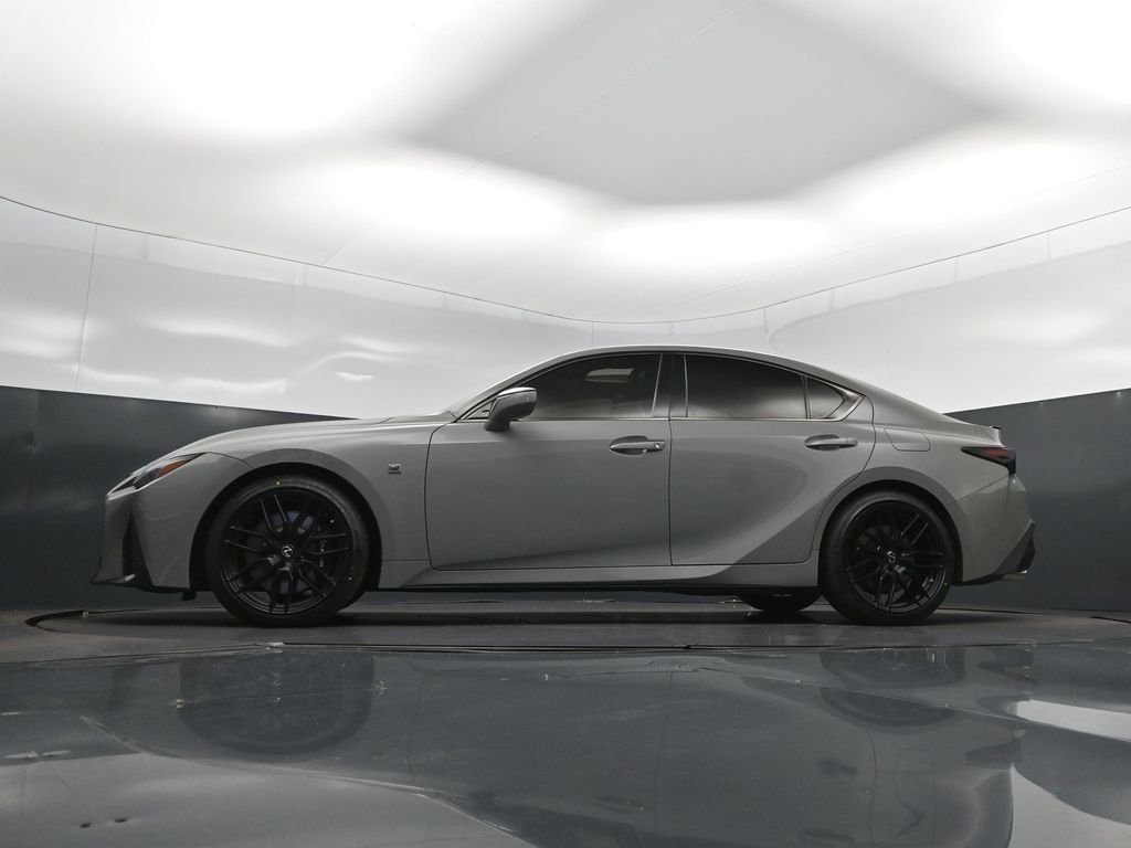 Used 2022  Lexus 500 F SPORT Performance Launch Edition image 39