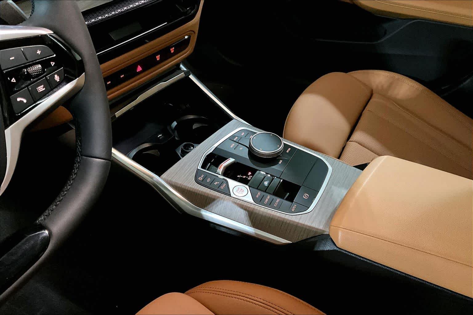 Used 2026 Skyscraper Grey Metallic BMW 430i xDrive image 16