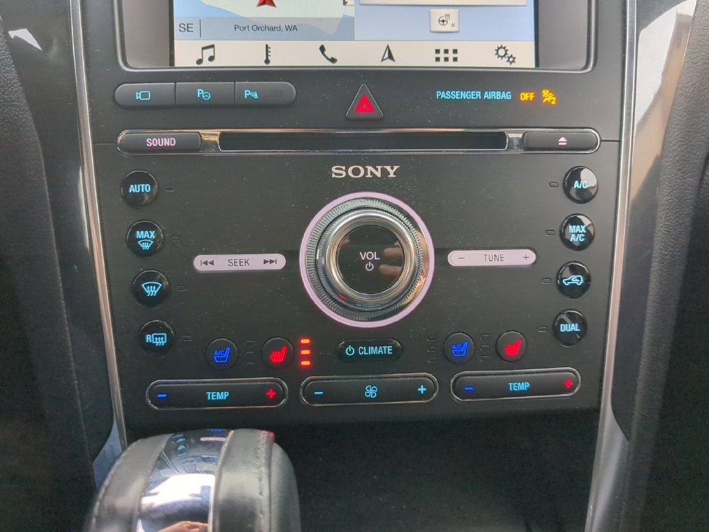 Used 2018 Red Ford Limited image 24