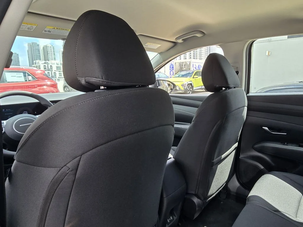 New 2026 White Hyundai SE image 23