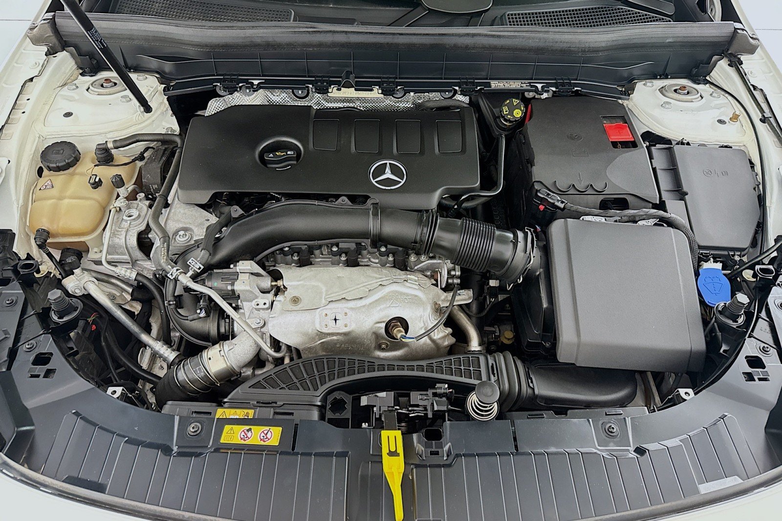 Used 2021 Polar White Mercedes-Benz 250 image 11