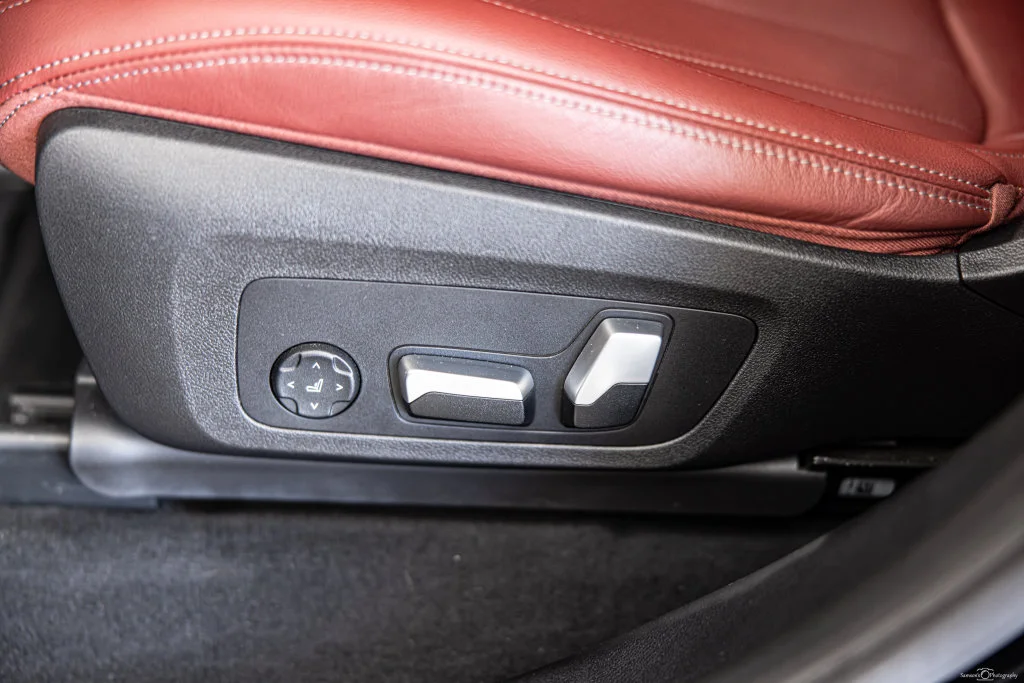 Used 2024 Black BMW M40i image 24