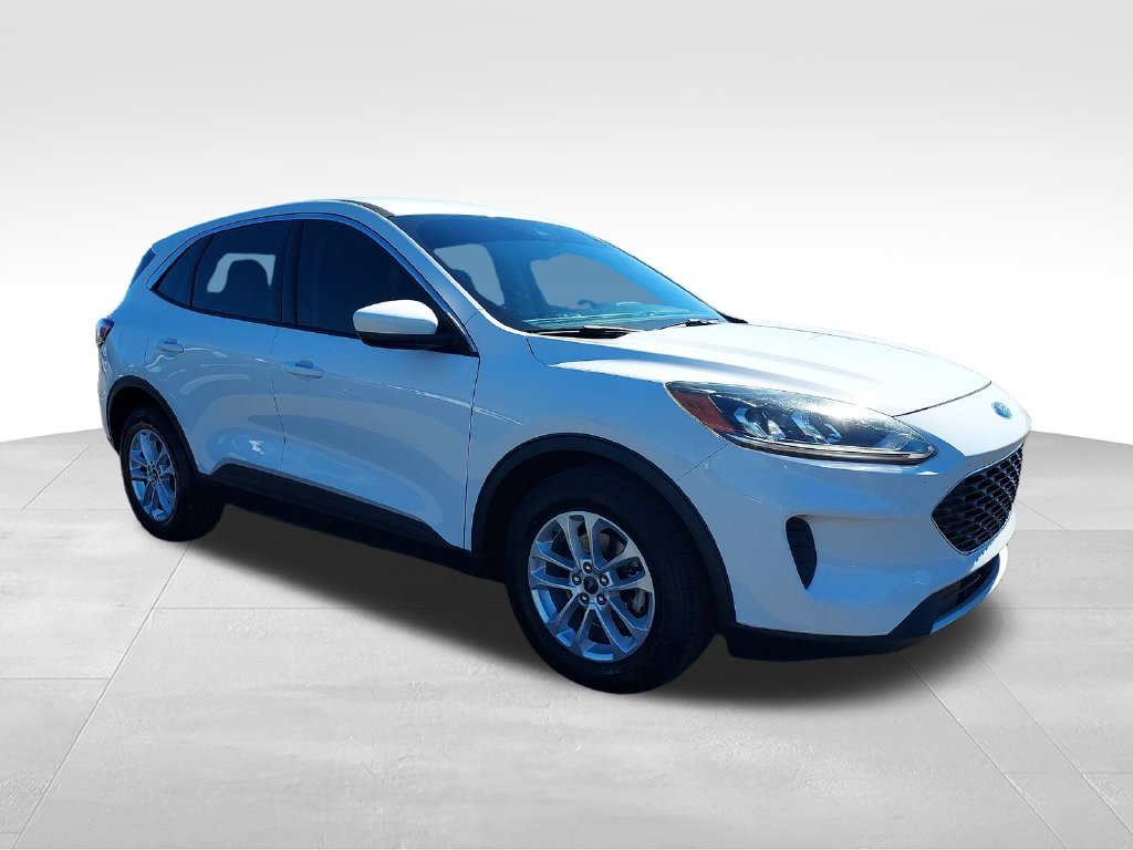 Used 2021 White Ford SE image 7